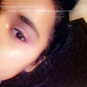 Meet your Posher, Mireya